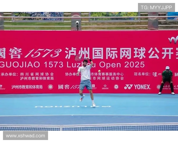 网球赛事激烈争夺全球关注 精彩对决引领运动潮流 网球赛事激烈争夺全球关注 精彩对决引领运动潮流